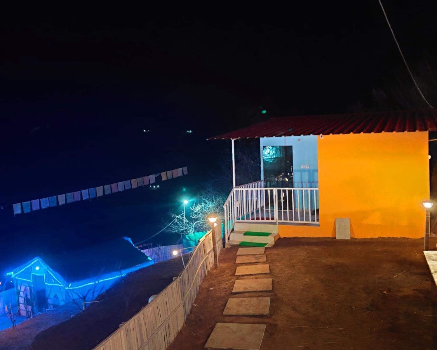 The Pahadi Nest Mukteshwar Hotel Ngoại thất bức ảnh