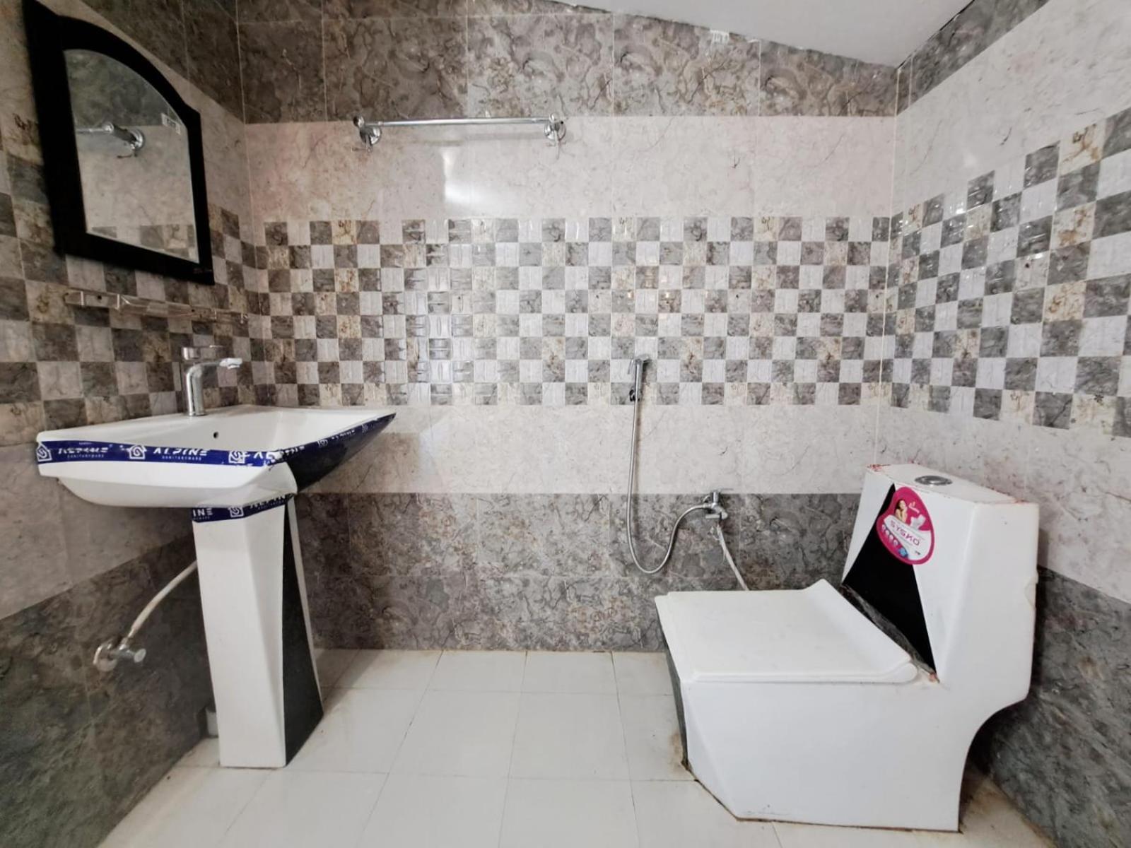 The Pahadi Nest Mukteshwar Hotel Ngoại thất bức ảnh
